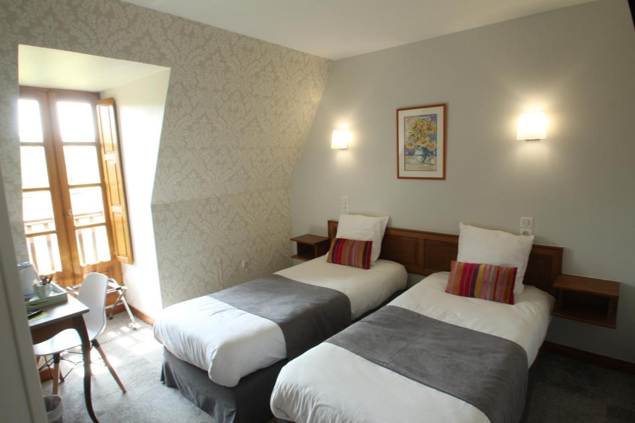 Logis Hotel Archambeau Thonac Luaran gambar