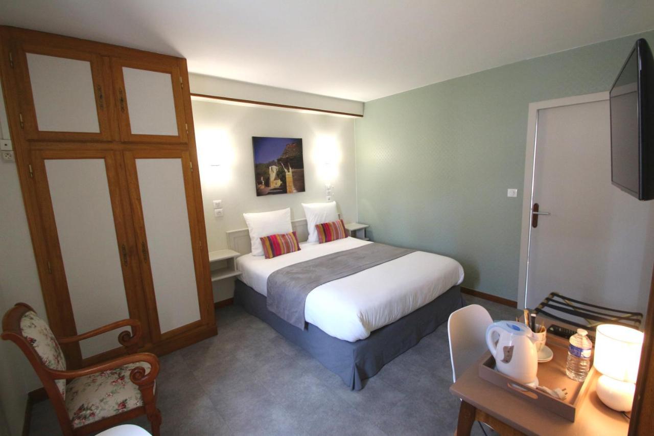 Logis Hotel Archambeau Thonac Luaran gambar
