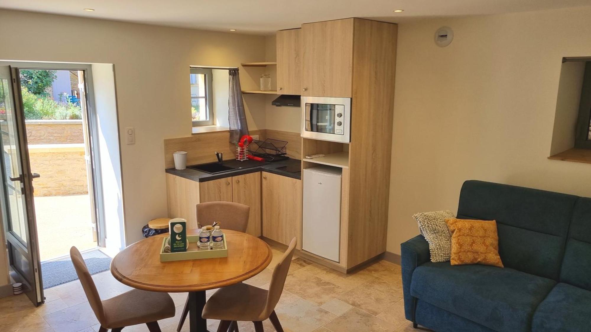 Logis Hotel Archambeau Thonac Luaran gambar