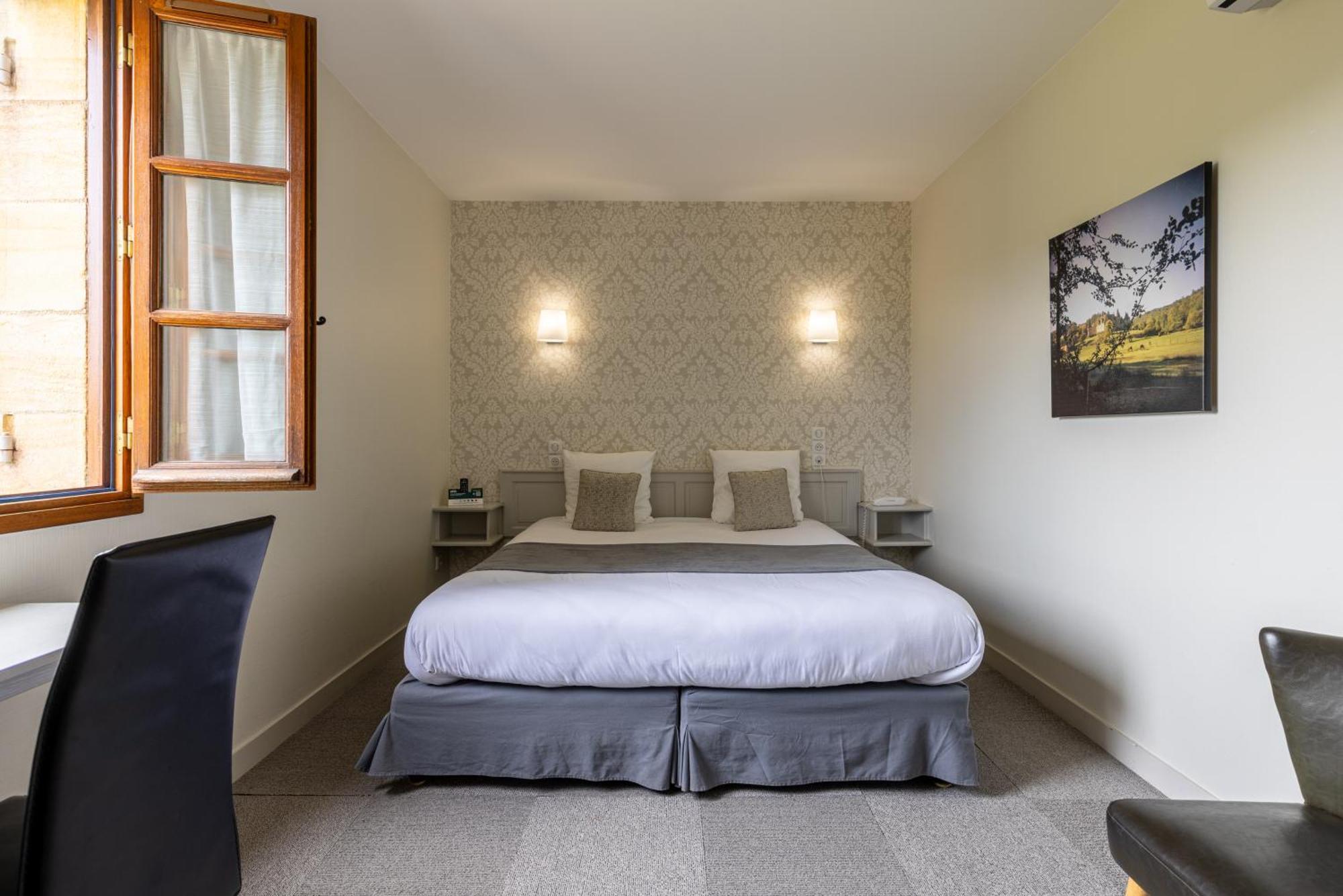 Logis Hotel Archambeau Thonac Luaran gambar