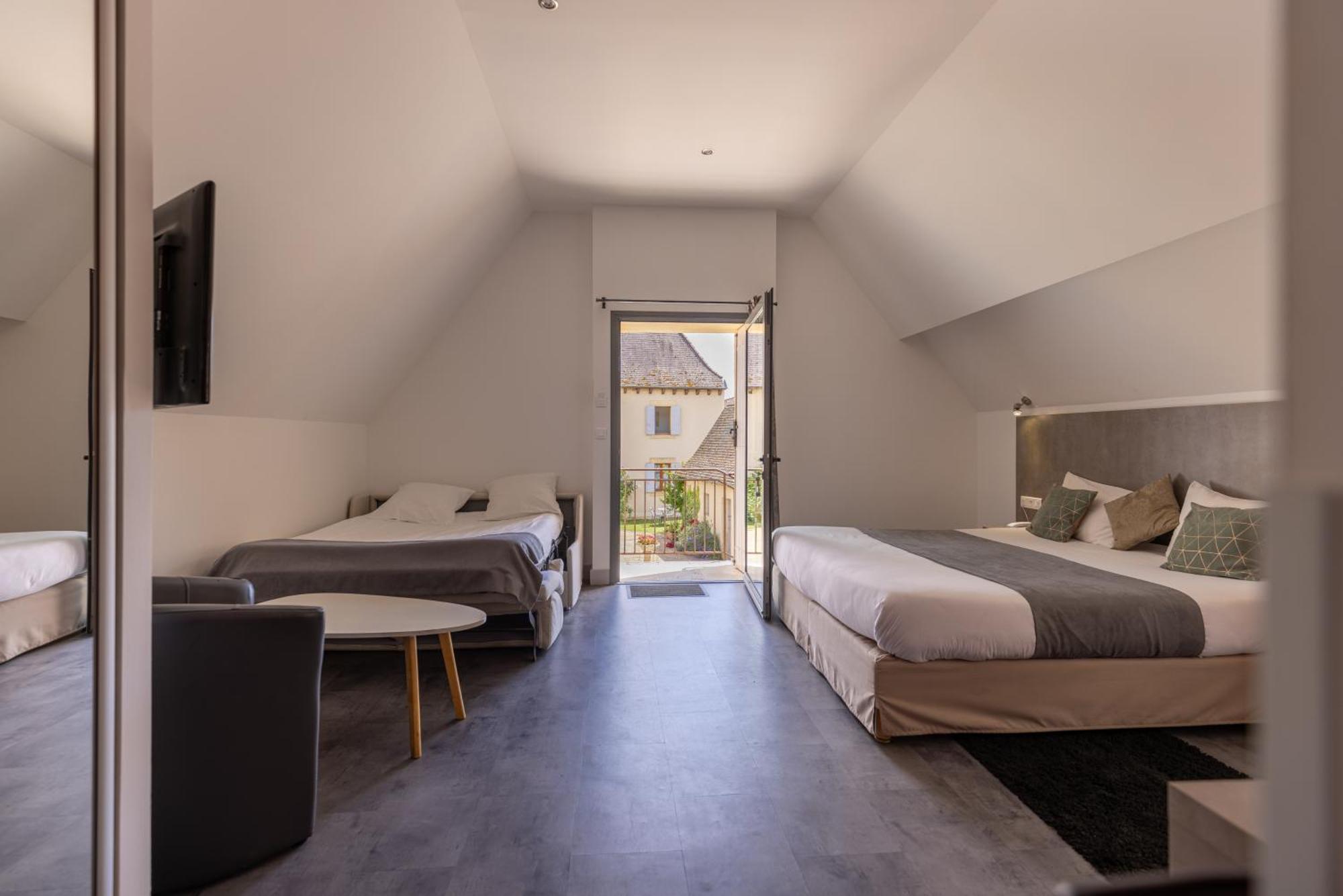 Logis Hotel Archambeau Thonac Luaran gambar