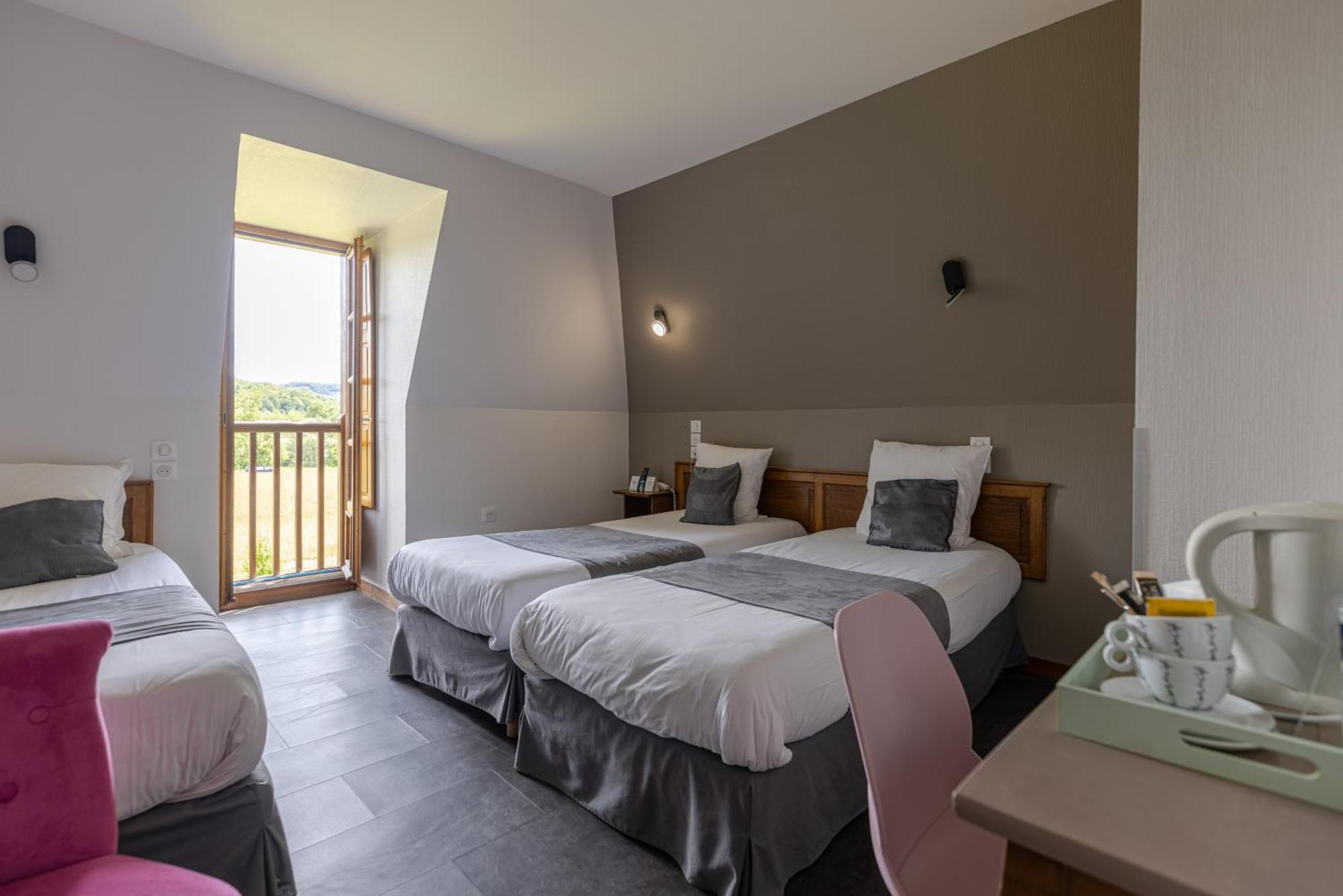 Logis Hotel Archambeau Thonac Luaran gambar