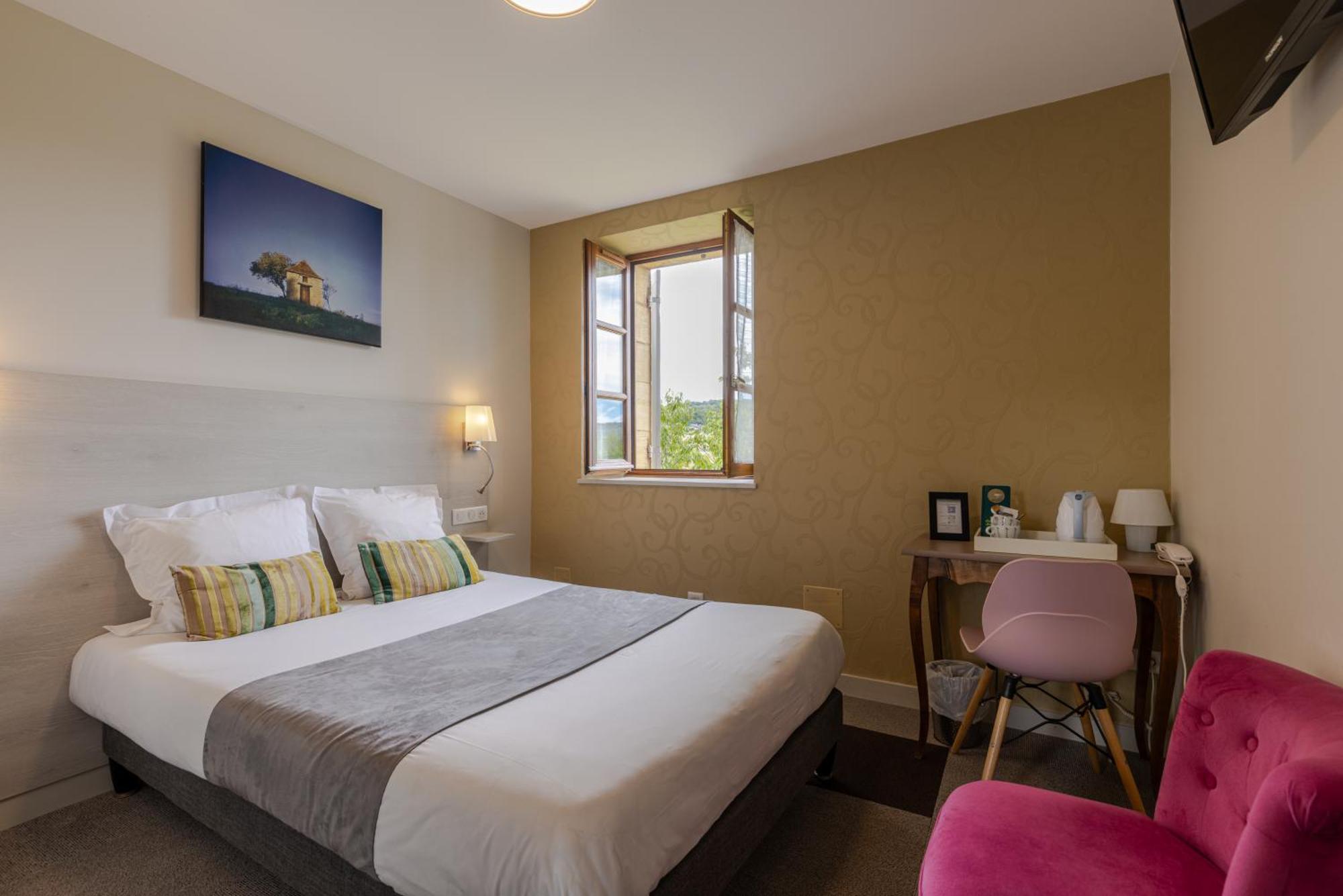Logis Hotel Archambeau Thonac Luaran gambar