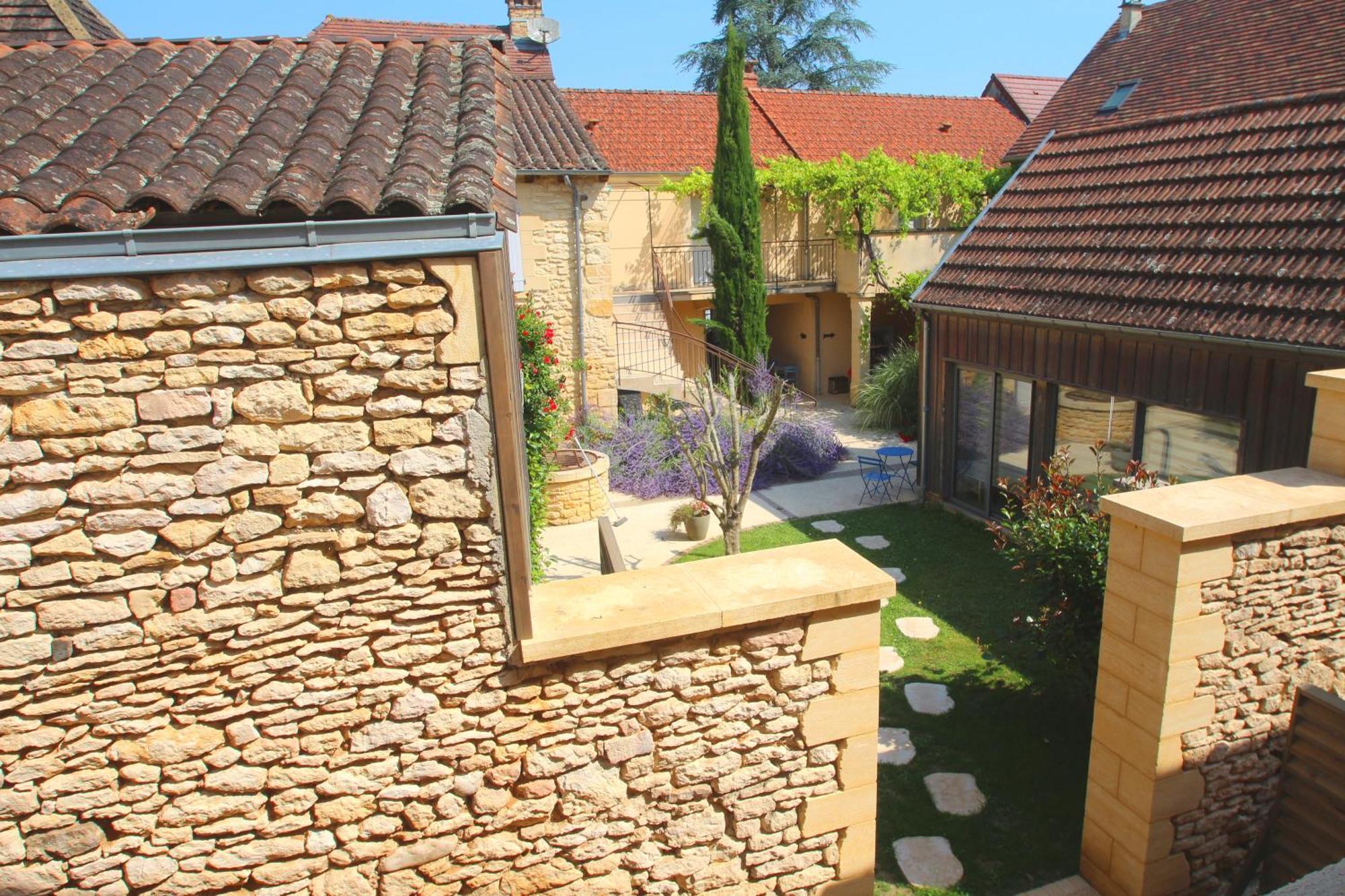 Logis Hotel Archambeau Thonac Luaran gambar