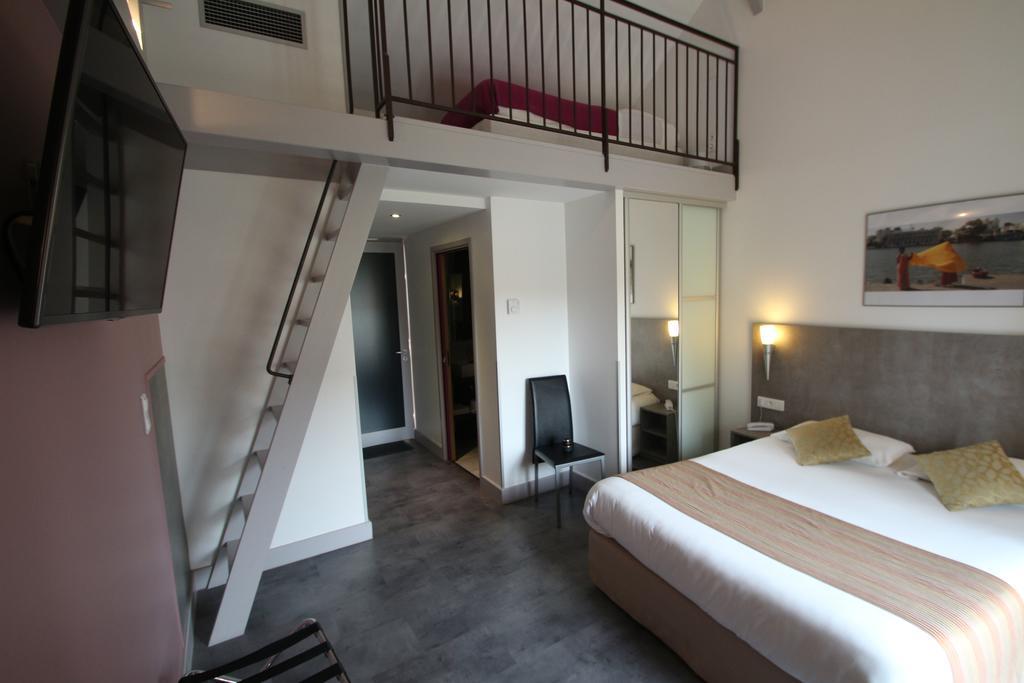 Logis Hotel Archambeau Thonac Luaran gambar